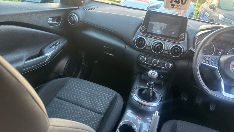 Nissan Juke 1.0 DiG-T Acenta 5dr Petrol Hatchback